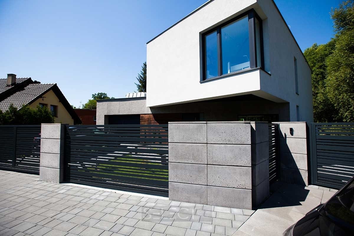 купить блок из архитектурного бетона - красивые современные заборы для частного дома от завода производителя